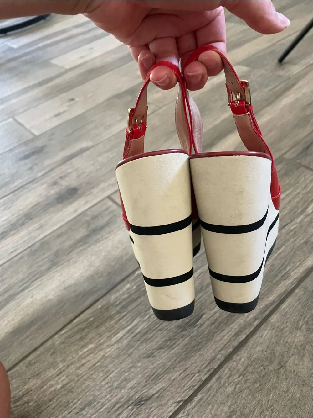 kate spade bold red